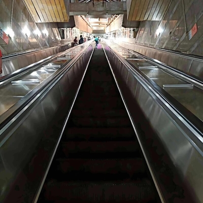 Versatile Residential Escalator Up To 20 Meters Rise Height With Remote Maintenance For High Traffic Areas