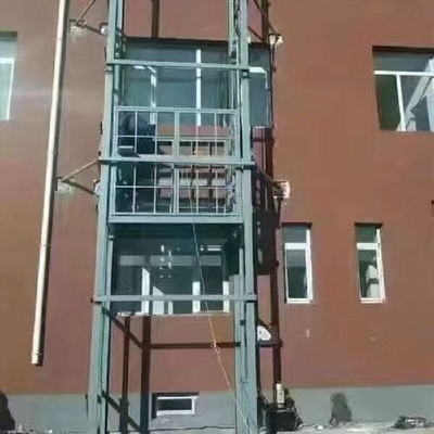 Safe Hydraulic Cargo Lift Elevator 0.05-0.2M/S Speed And 3-12 Meters Lifting Height