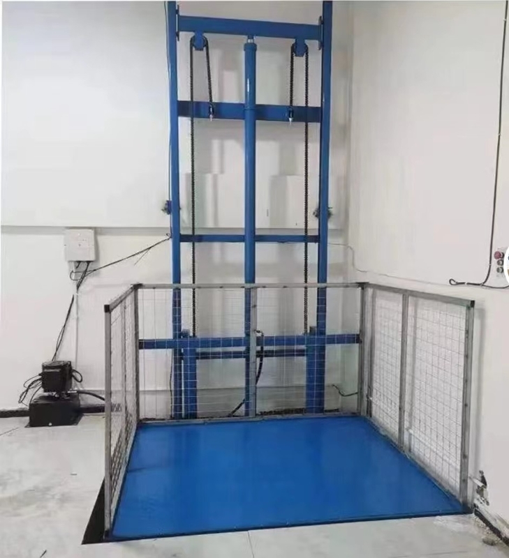 1-12 Meter Height Custom Platform Size Hydraulic Freight Lift Cargo Lift For 1-2 Tons